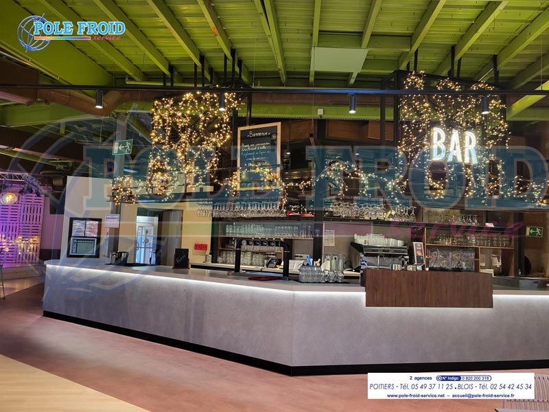 Aménagement en froid commercial pour un bar