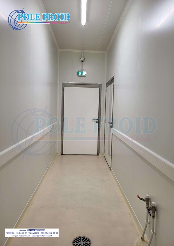 Zone couloir d'une installation isotherme